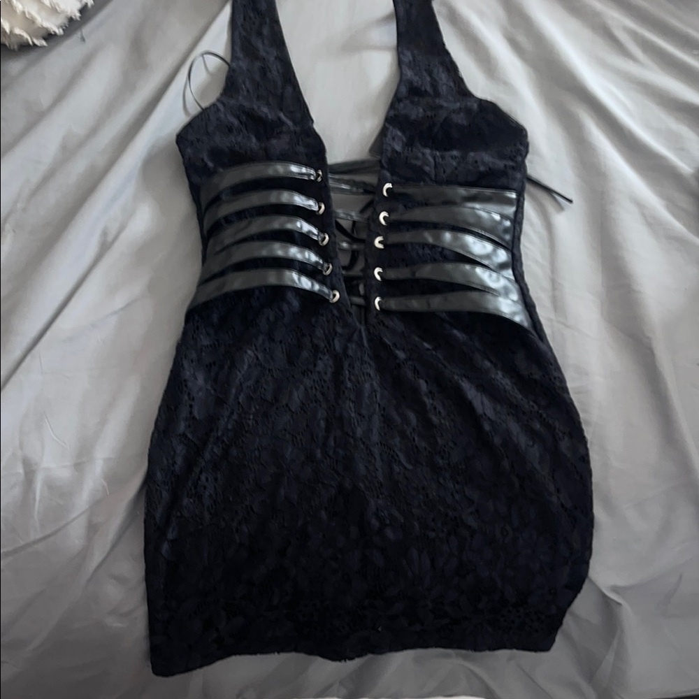 Elegant Black Lace Dress with Corset Detail FASHION NOVA BRAND NEW